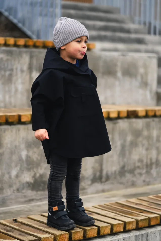 Bergen Poncho Mini Black