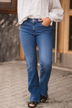 Bootcut Camellia