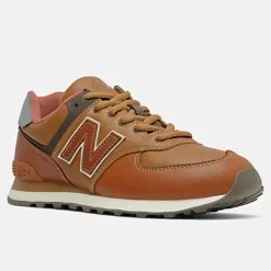 574 Brown
