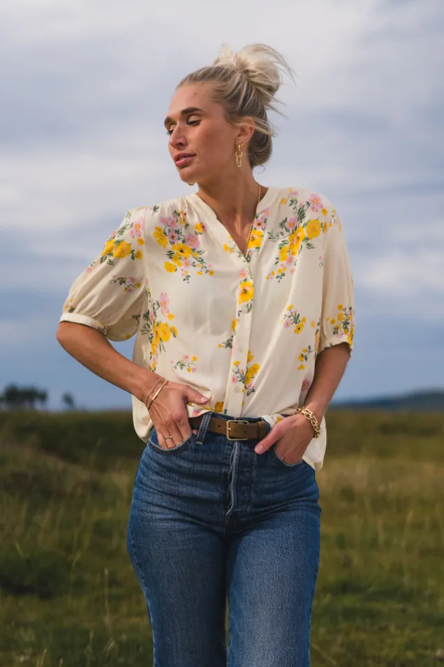 Irene 2/4 Shirt Mimosa Flower