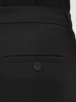 Josh 805 Black