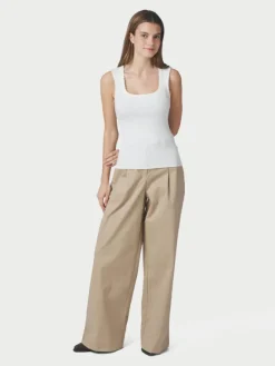 Malba Solid Pants Camel