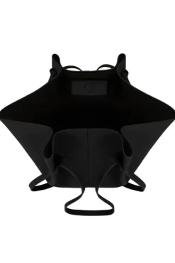 Mochi Pebble Grain Leather Black