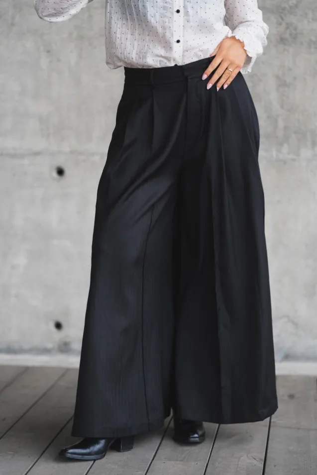 Paris Skirt Pant Black