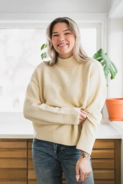 Paulina Fluffy Knit Blouse Offwhite