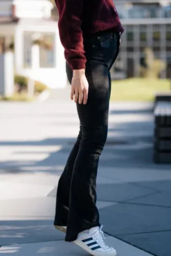Raval Mallow Bob Black Dark Black