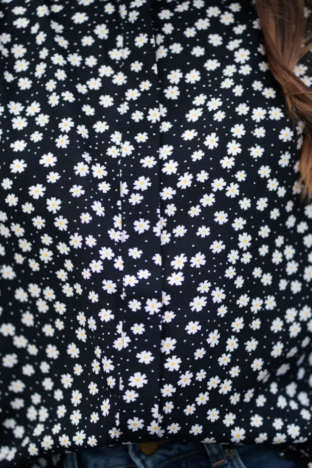 Sabby LS Shirt Black Flower