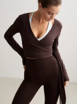 Shape Seamless Wrap Long Sleeve Chocolate